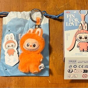 POP MART The Monsters/Labubu PIN FOR LOVE (Z CONFIRMED)